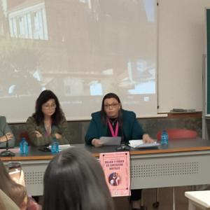 Mujer y poder en contextos hostiles