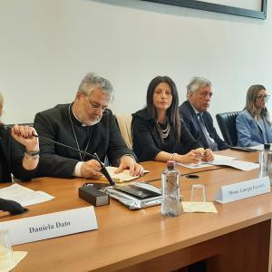 Felicità, bene comune, territorio. Riflessioni e suggestioni