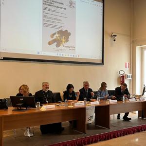 Felicità, bene comune, territorio. Riflessioni e suggestioni