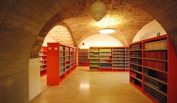 Biblioteca Studi Umanistici