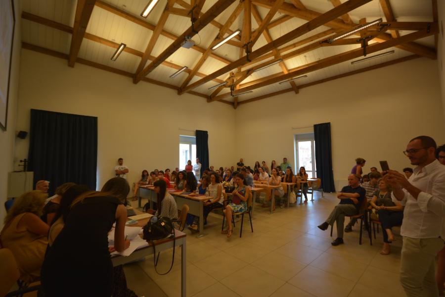 Distum aule